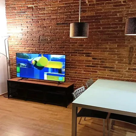 Apartment Three Bedrooms Bright Center *