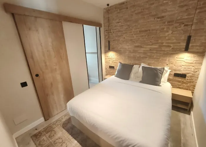 Apartment Two Bedrooms Bright Center